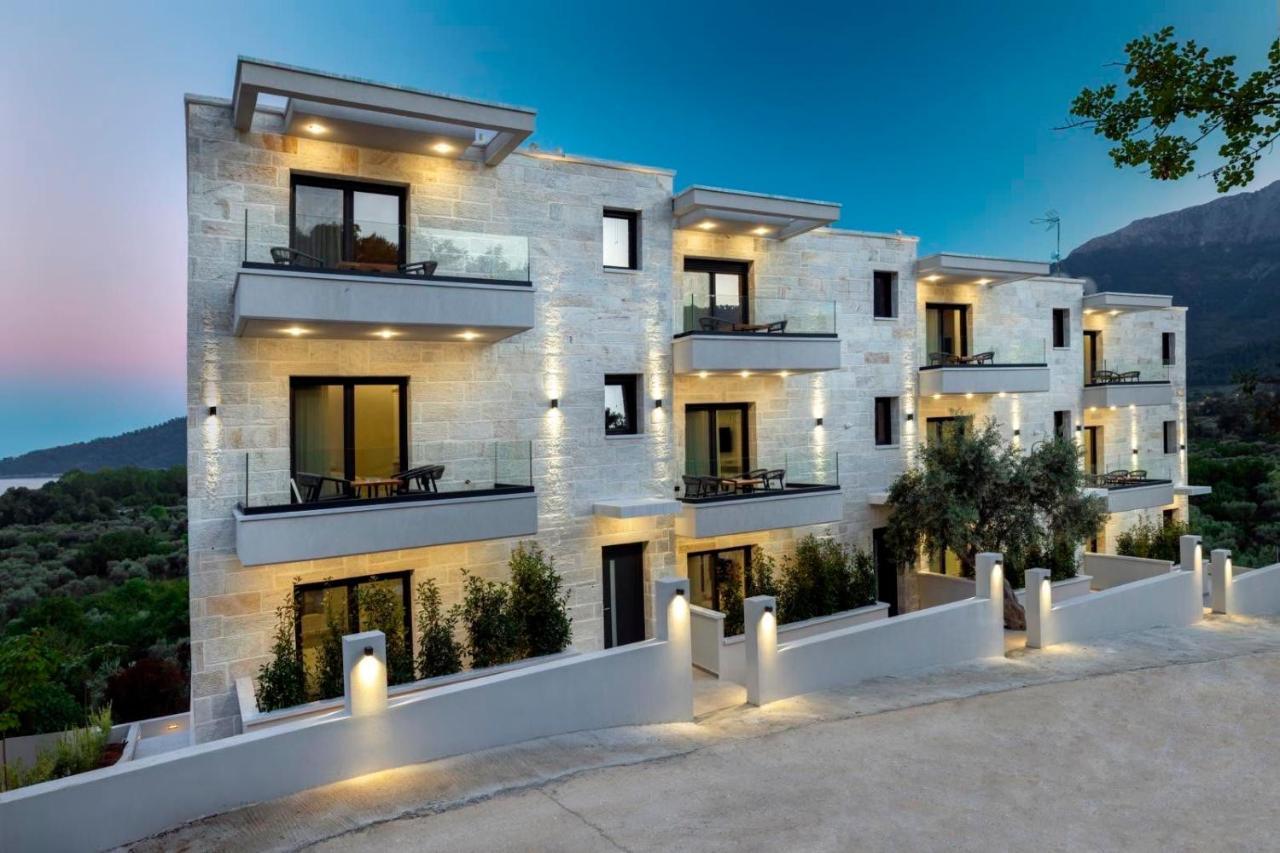 Toska Tower Aparthotel Chrysi Ammoudia Bagian luar foto