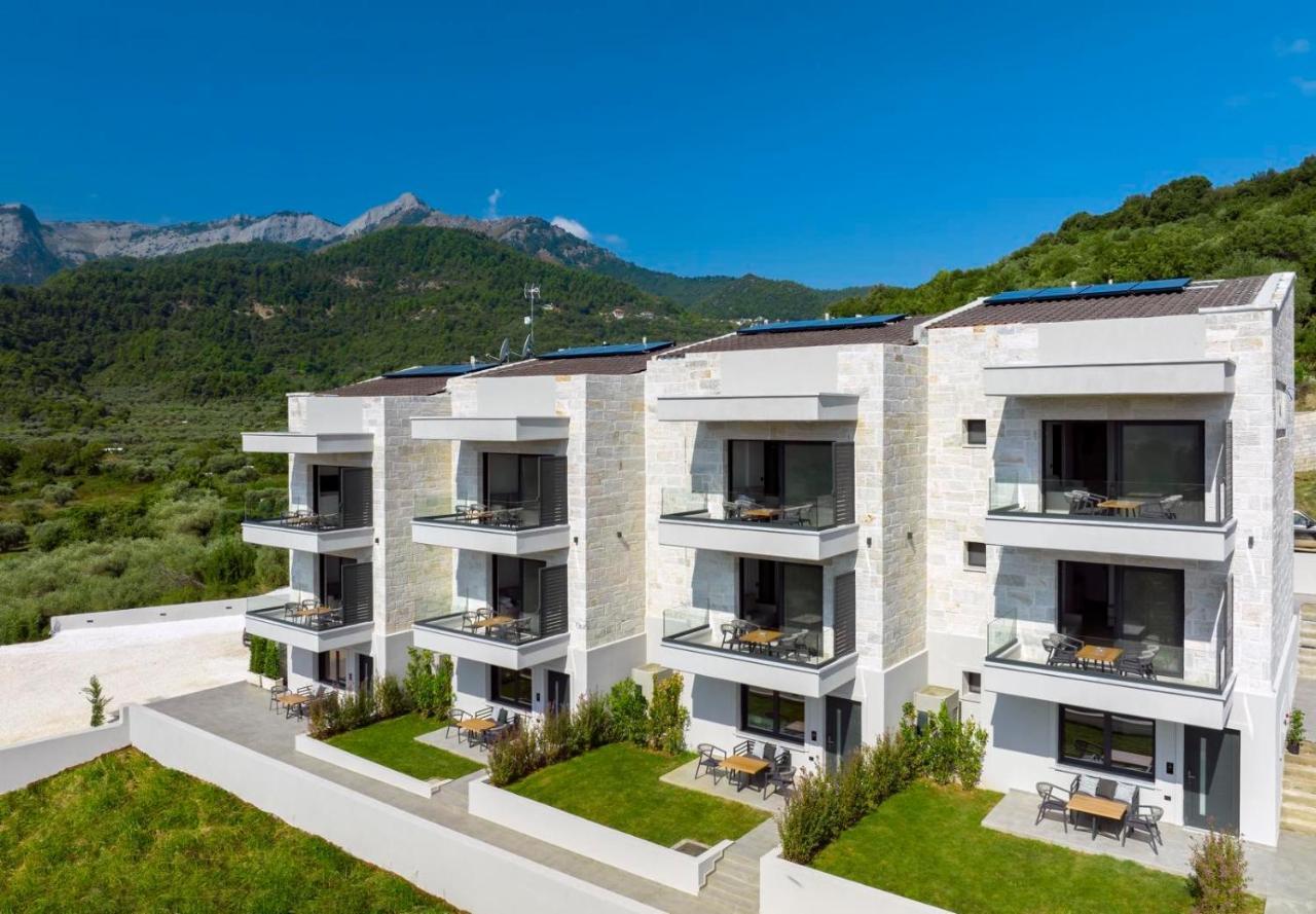 Toska Tower Aparthotel Chrysi Ammoudia Bagian luar foto