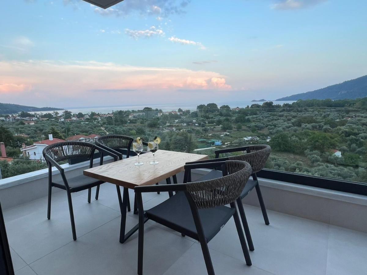 Toska Tower Aparthotel Chrysi Ammoudia Bagian luar foto