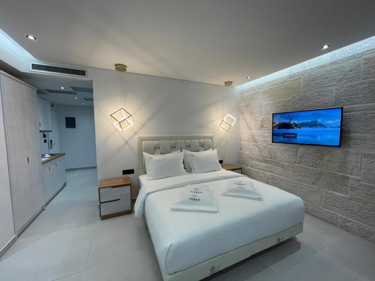 Toska Tower Aparthotel Chrysi Ammoudia Bagian luar foto