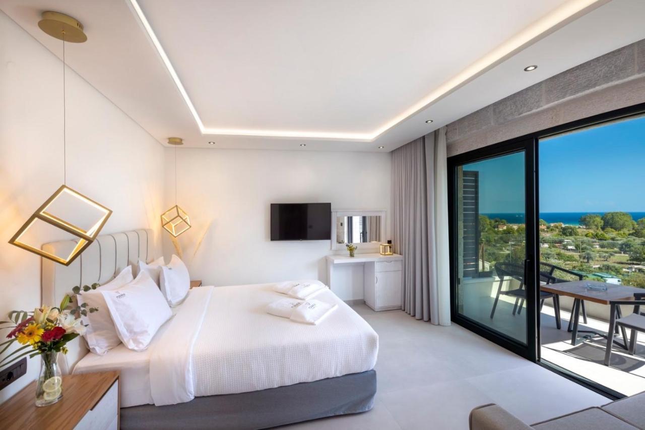 Toska Tower Aparthotel Chrysi Ammoudia Bagian luar foto