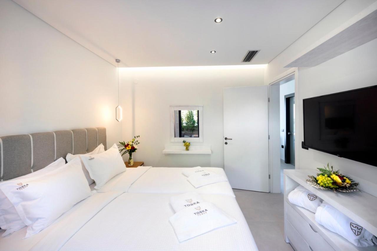Toska Tower Aparthotel Chrysi Ammoudia Bagian luar foto